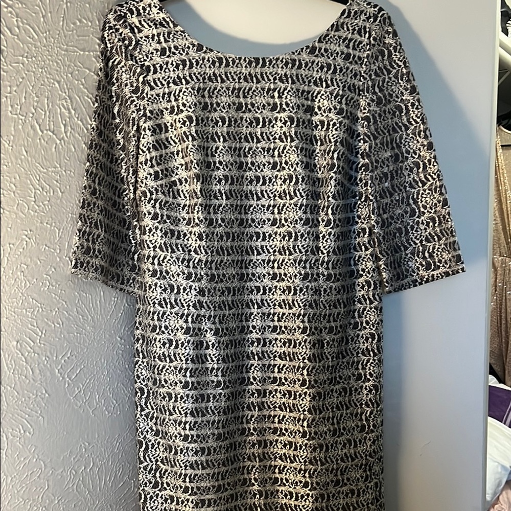 Elegant Black and White Patterned Dress